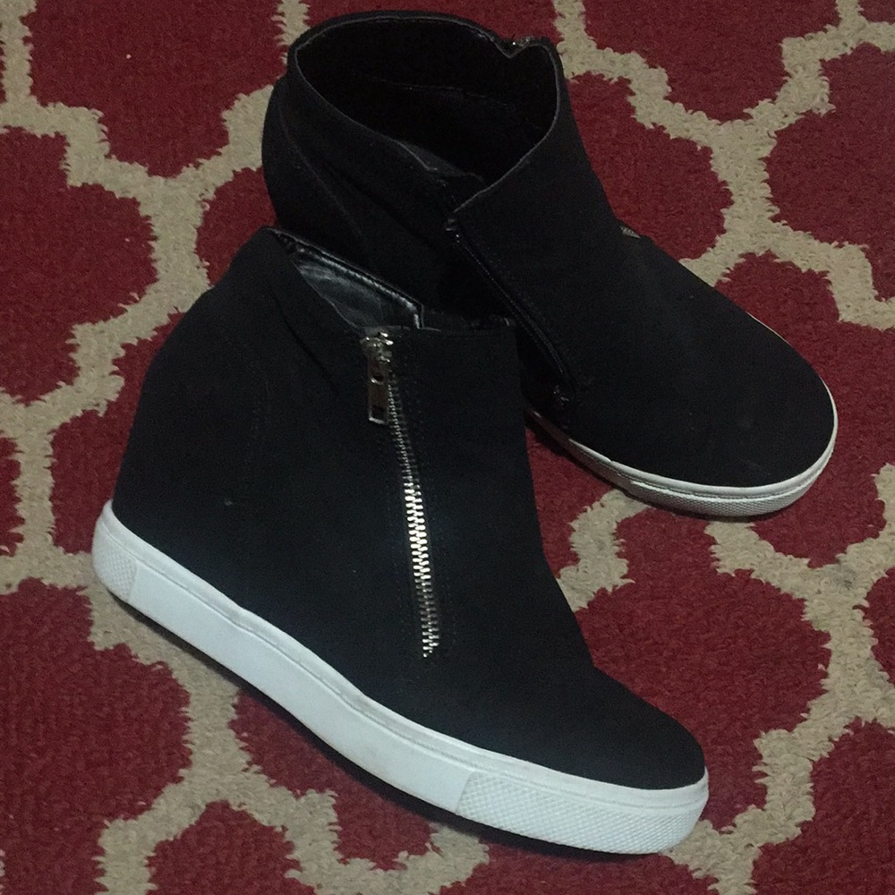 “Brash” Sneakers